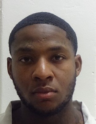 Shamondre’a Warner