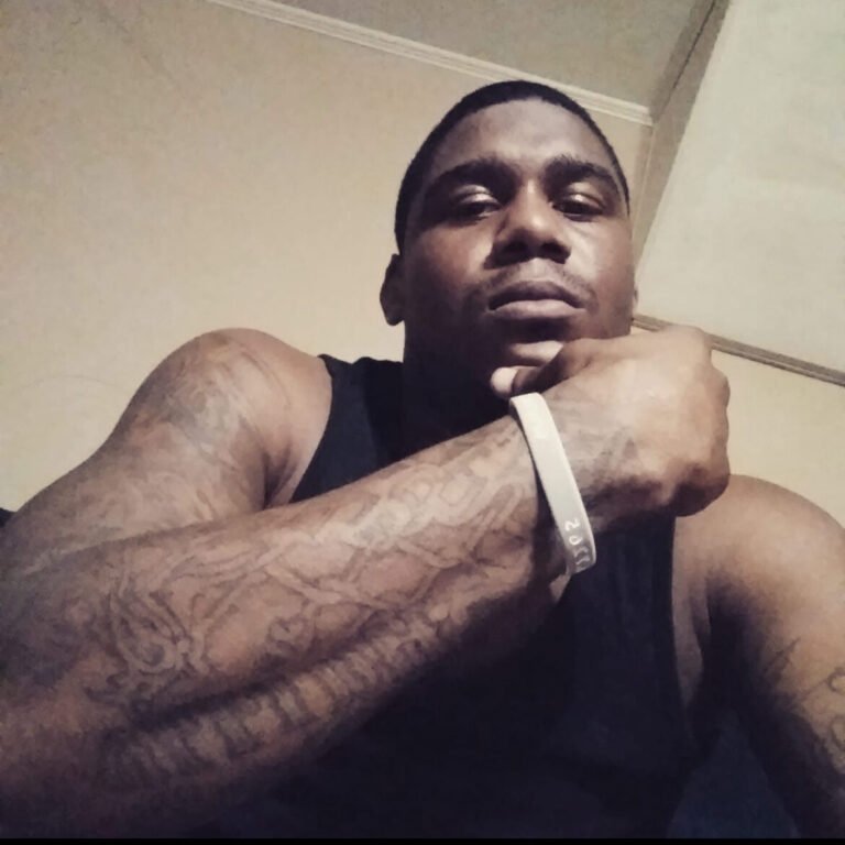 Trayvin Harris #02496242