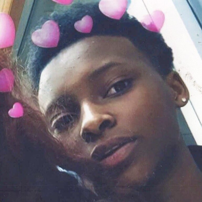 Katrina Wallace #Y65300