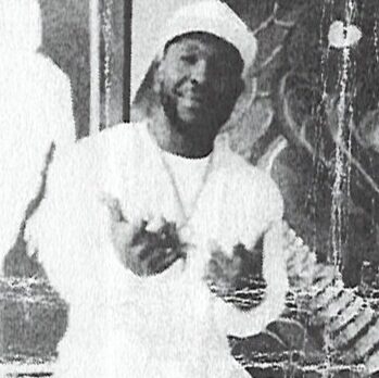 Rishardo Warren #T45116