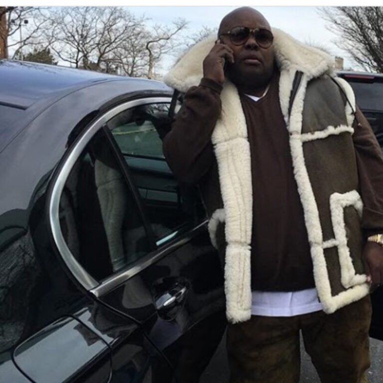 Wayne Green #17A2532