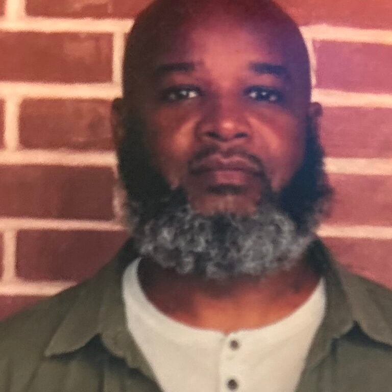 Sean Reynolds #R19688