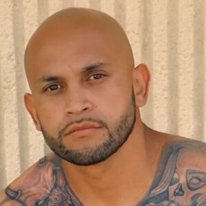 Johnny Gutierrez #17487036