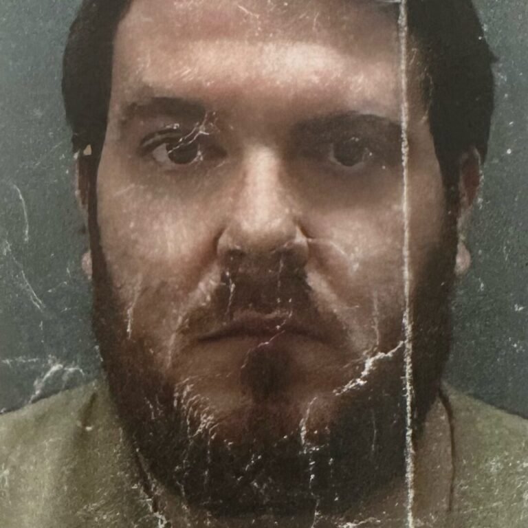 Christoph Hurley #000750320E