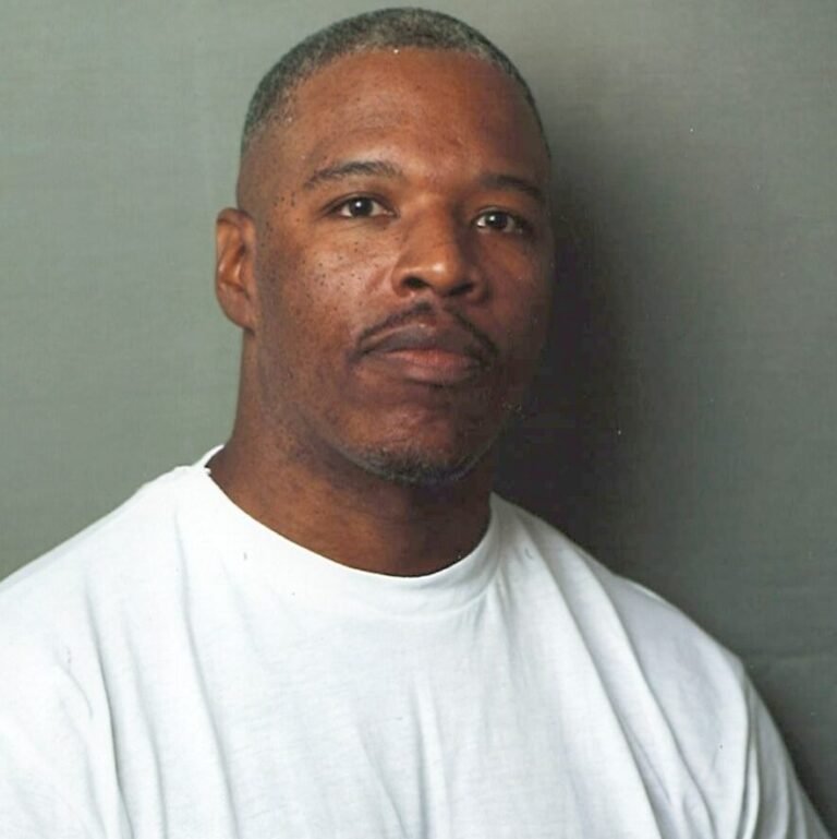 Leshun Smith #R06121