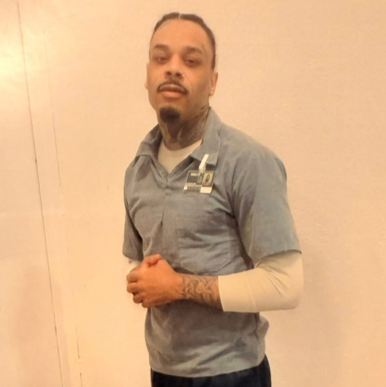 Roshaud Bates #A786545