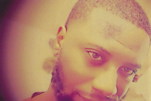 Deandrez Robertson